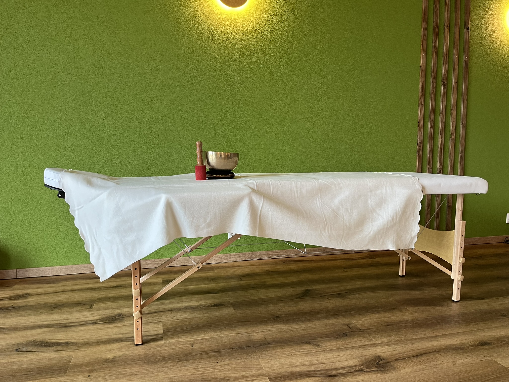 Lit massage soin au bol
